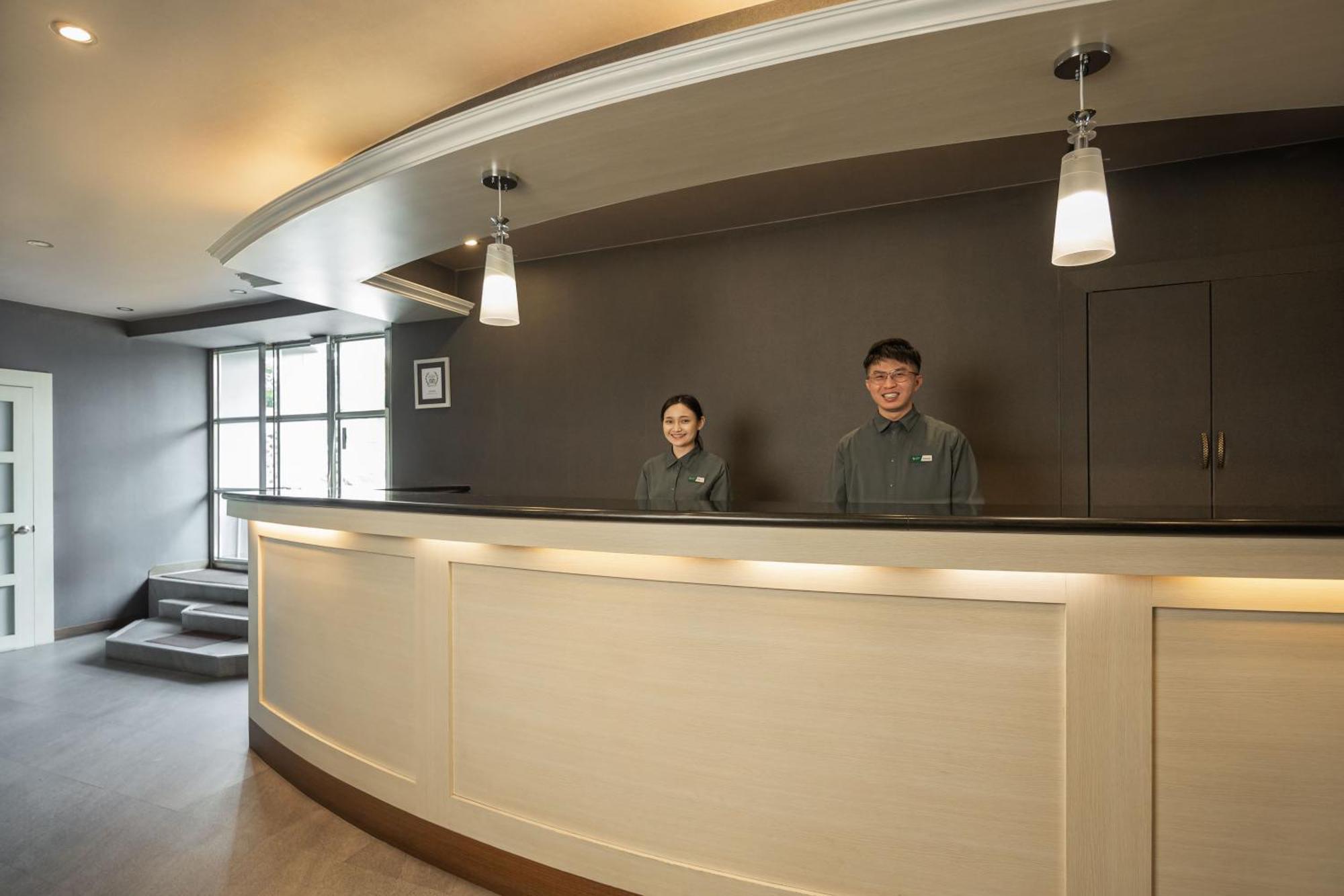 Kindness Hotel - Yuanlin Luaran gambar